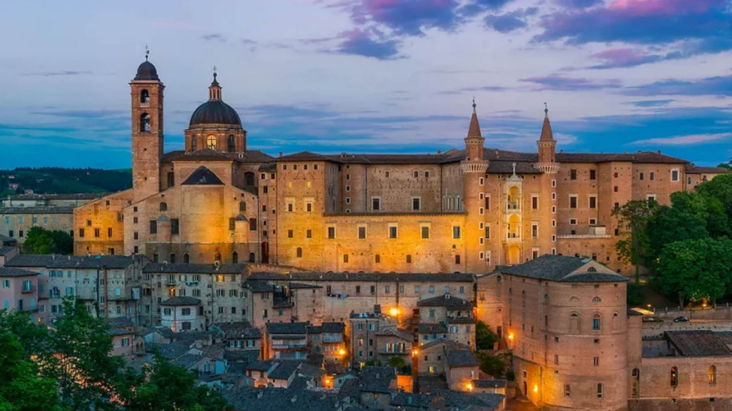 https://www.italia.it/it/marche/urbino/cosa-fare/urbino-centro-storico